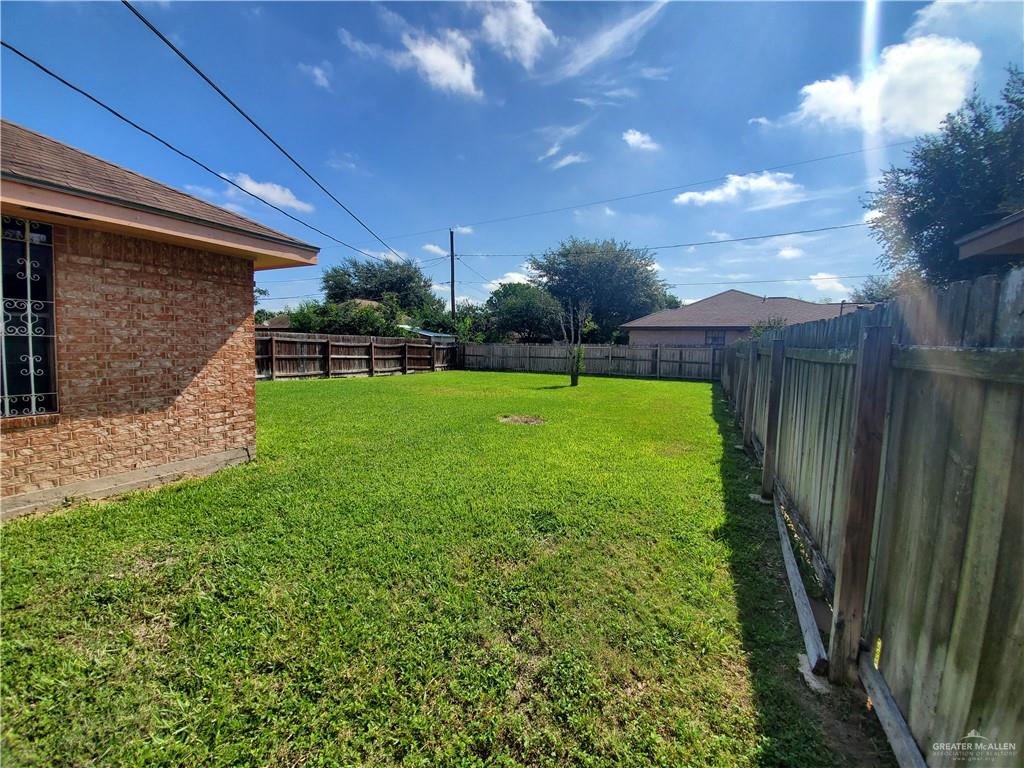 Photo 17 of 512 32nd Lane