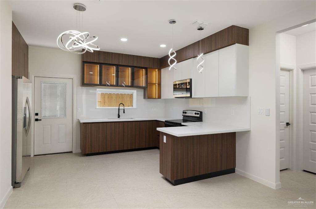 Photo 8 of 5700 Providence Avenue #B