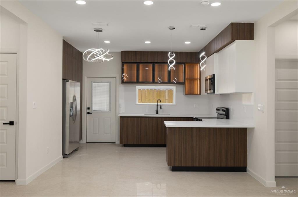 Photo 9 of 5704 Providence Avenue #D