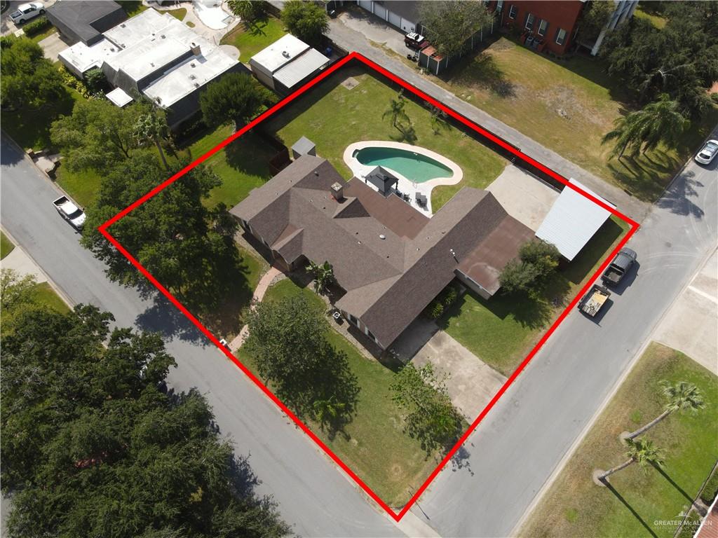 Photo 33 of 100 Whitewing Avenue
