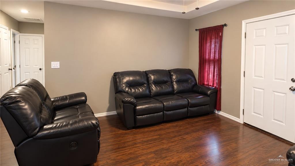 Photo 6 of 113 Mesquite Circle