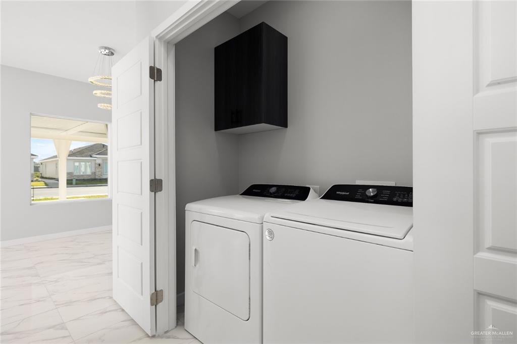 Photo 11 of 1007 Woodson Avenue #4
