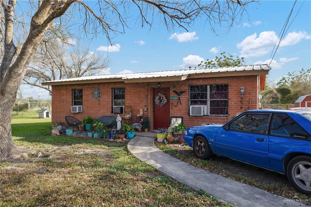Photo 1 of 26551 Parker Road, La Feria