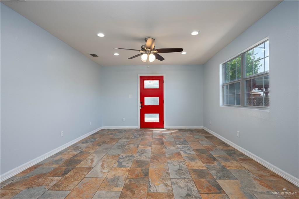 Photo 5 of 5906 Sunrise Boulevard