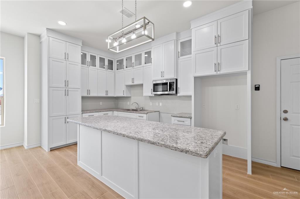 Photo 3 of 2801 Comal Drive