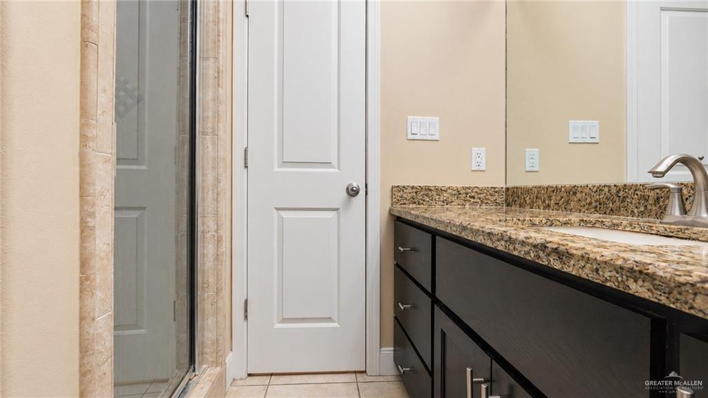 Photo 14 of 1412 Keeton Avenue #5