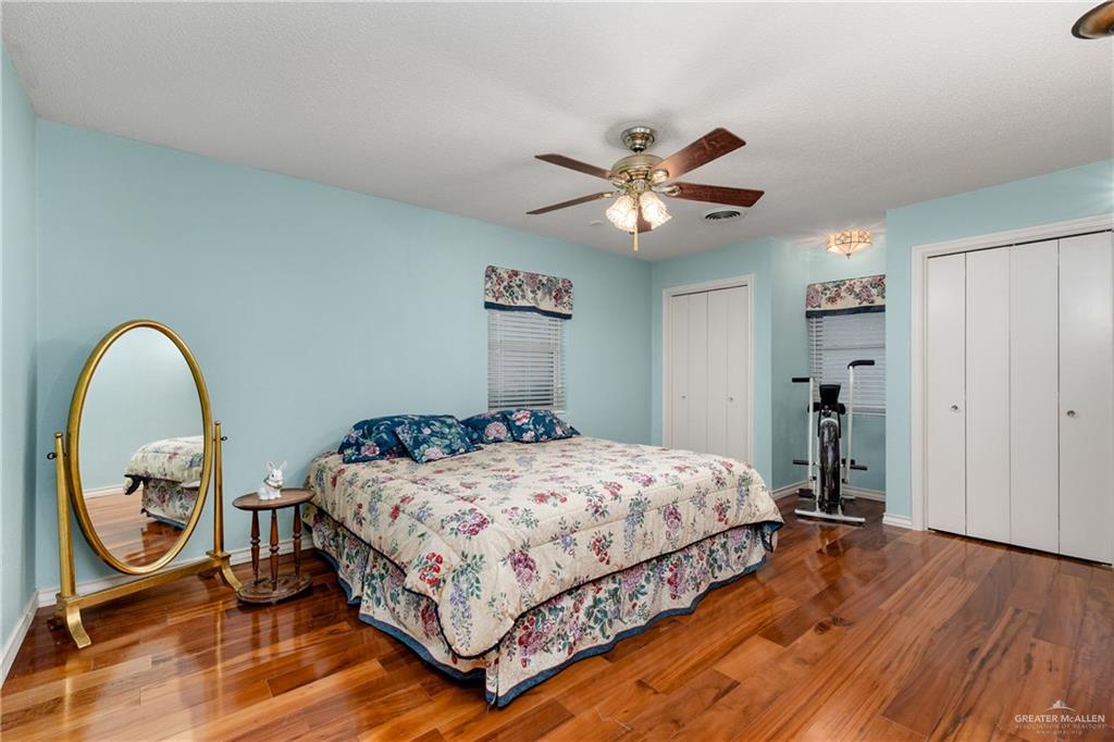 Photo 18 of 1401 Larkspur Avenue