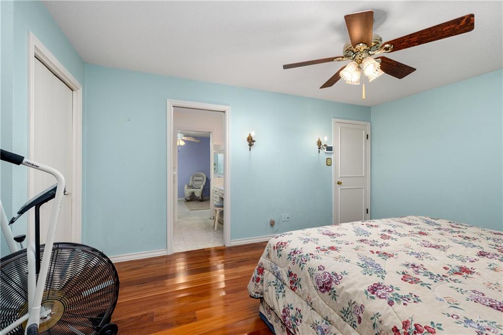 Photo 23 of 1401 Larkspur Avenue