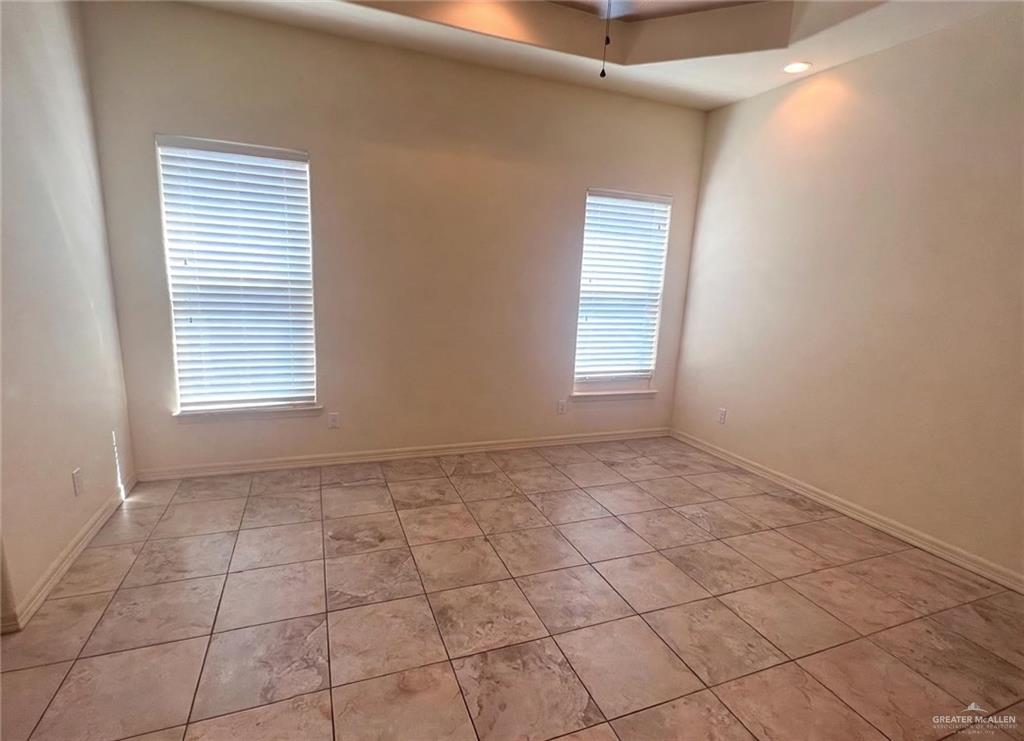 Photo 19 of 2102 Stonegate Drive