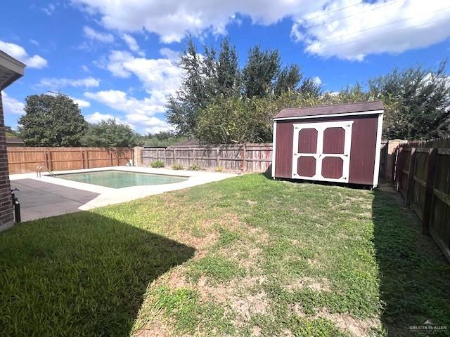 Photo 28 of 2102 Stonegate Drive