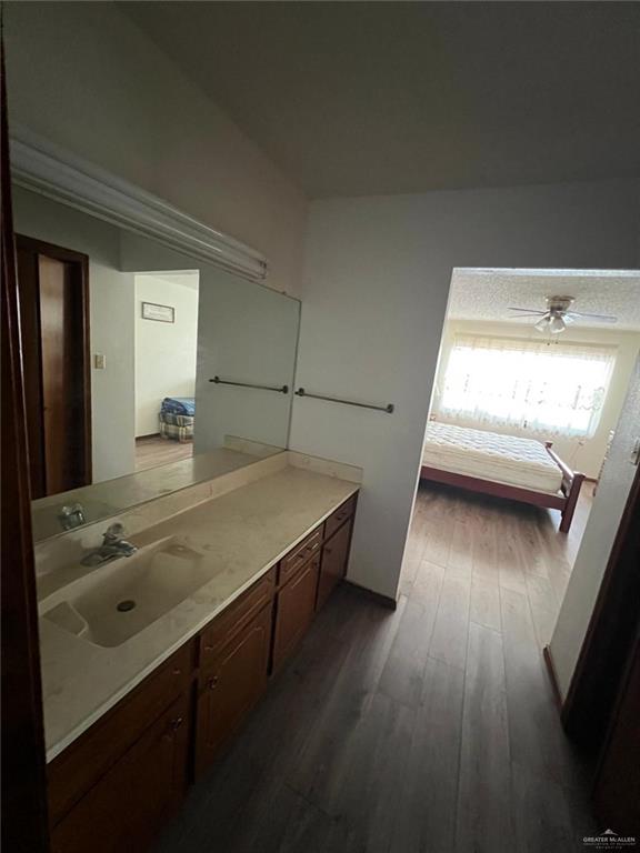 Photo 7 of 600 Toronto Avenue #33