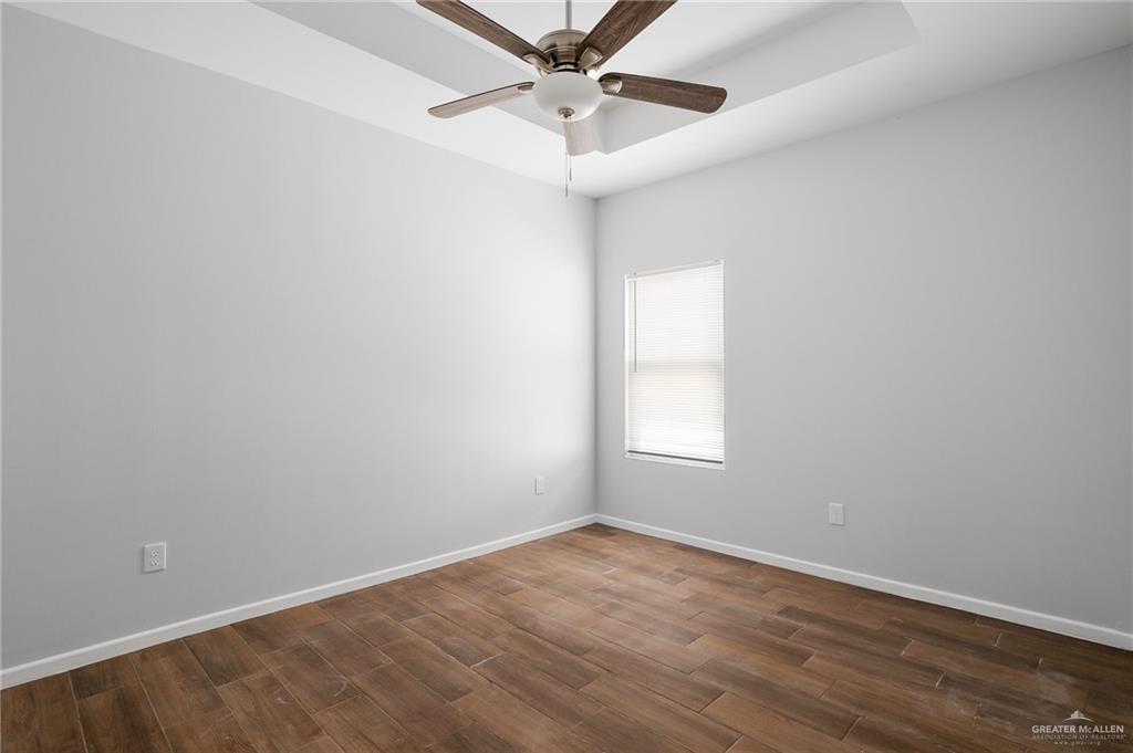 Photo 5 of 3409 Fuerte Avenue #2