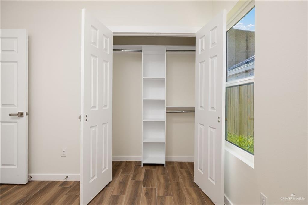 Photo 14 of 609 Onyx Avenue #2