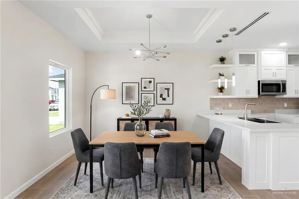 Photo 5 of 1204 Boxwood Avenue