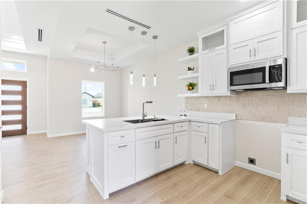 Photo 8 of 1204 Boxwood Avenue