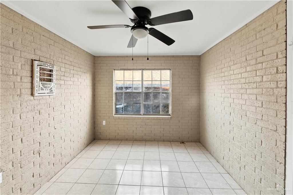 Photo 12 of 307 Cox Street
