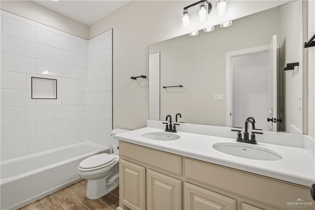 Photo 13 of 14004 Sugarberry Lane