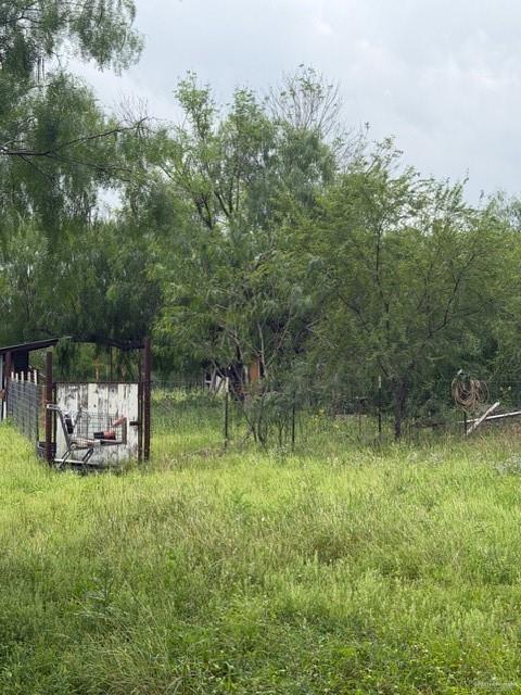 Photo 16 of 0000 FM 1015