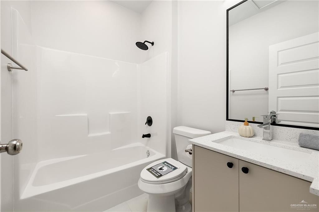 Photo 6 of 4221 Heron Avenue #19