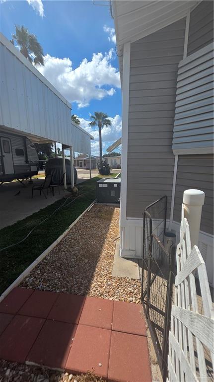 Photo 18 of 2513 Bobolink Circle