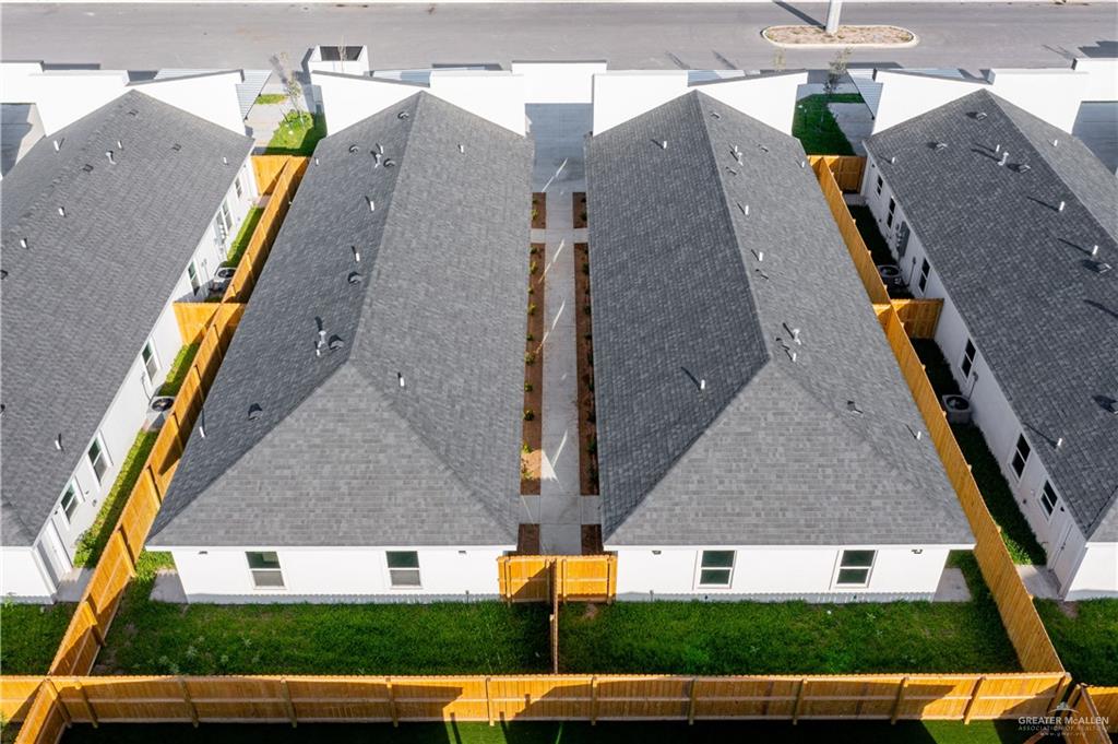 Photo 15 of 405 Onyx Avenue #4