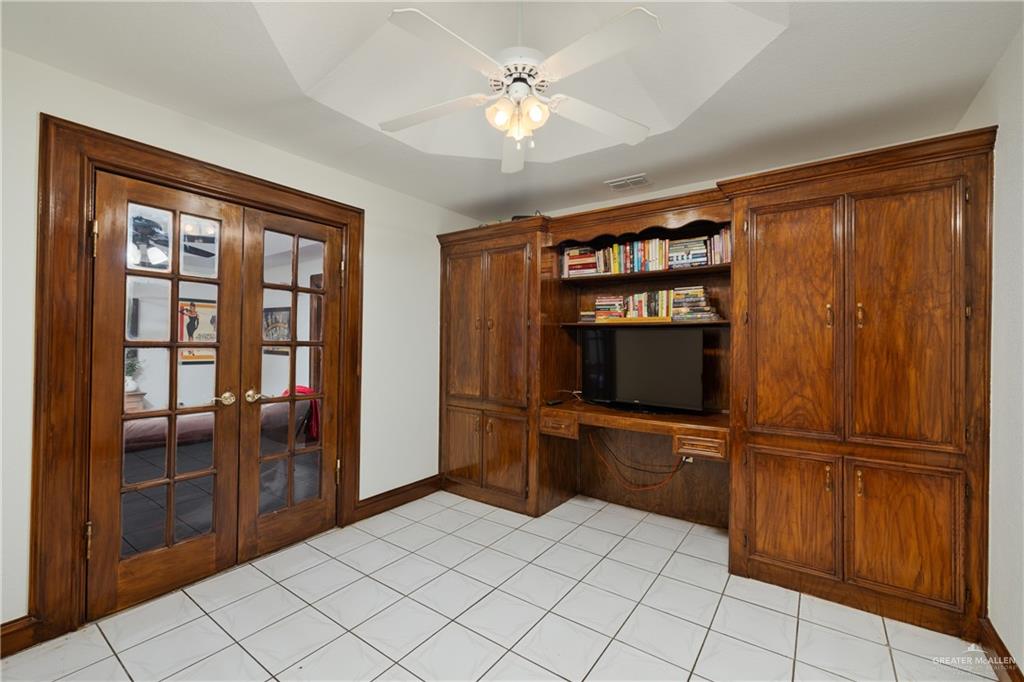 Photo 7 of 110 Penitas Avenue