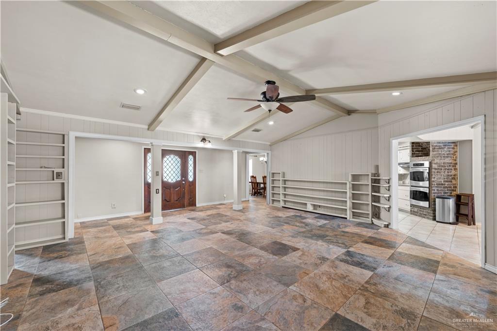 Photo 3 of 1502 Hibiscus Avenue