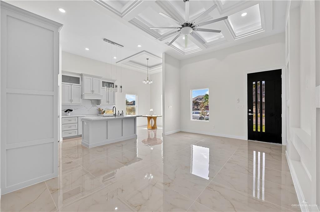 Photo 10 of 1001 Falcon Avenue