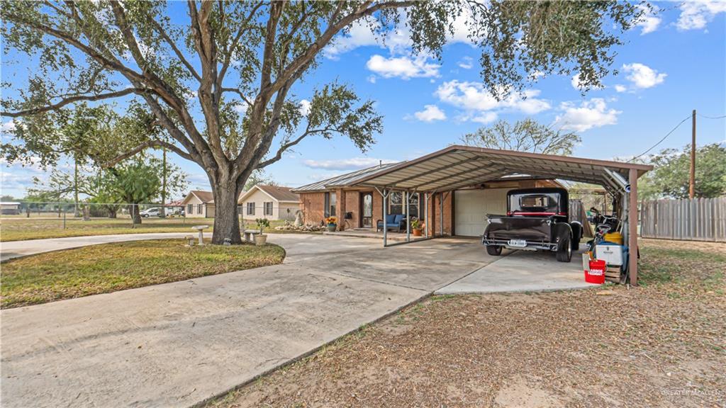 Photo 4 of 10851 Stewart Road