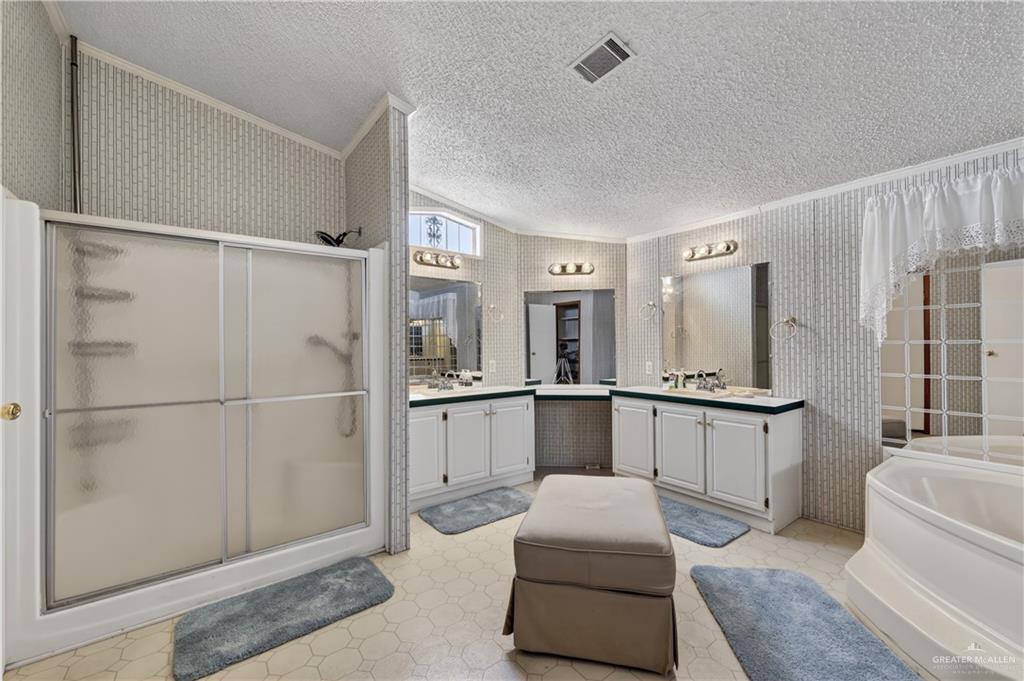 Photo 9 of 405 Citrus Circle