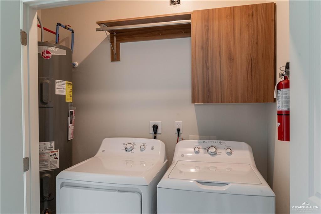 Photo 12 of 3417 Duke Avenue #4