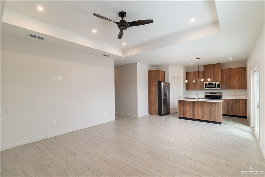 Photo 2 of 3417 Duke Avenue #4