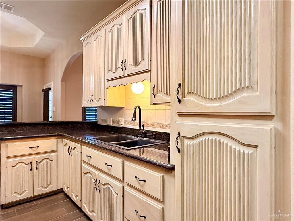 Photo 8 of 3700 San Gerardo Street
