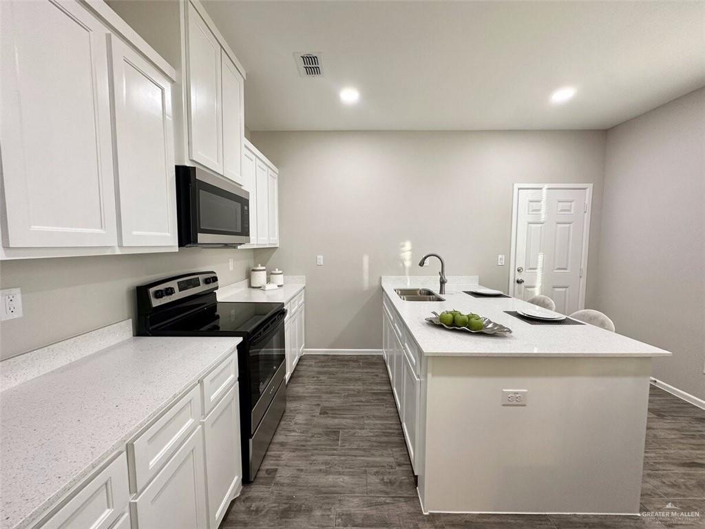 Photo 2 of 1305 Sucre Drive #1