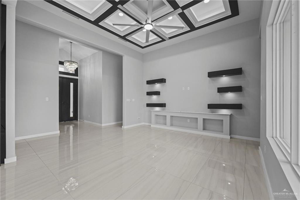 Photo 2 of 3003 Silver Oak Avenue