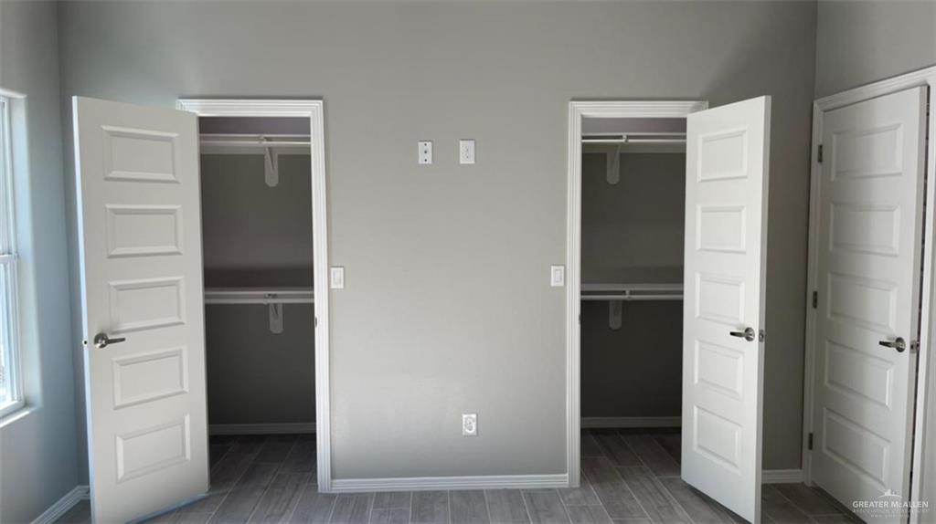 Photo 5 of 5007 Winona Drive