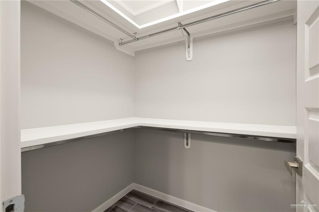 Photo 12 of 704 25th Street