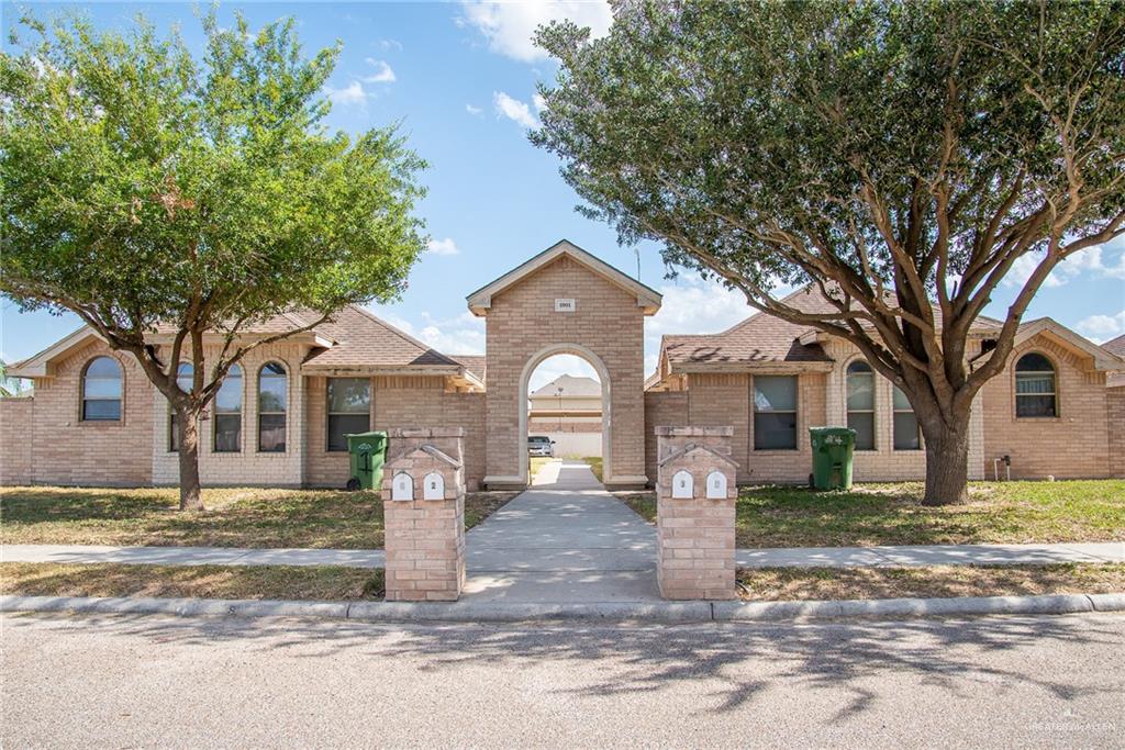 Photo 1 of 1001 Cedarwood Drive, Rio Grande City