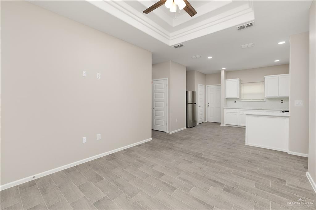Photo 16 of 2809 Hayes Avenue