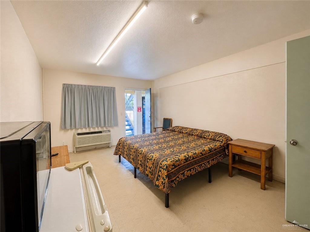 Photo 7 of 2418 Cage Boulevard