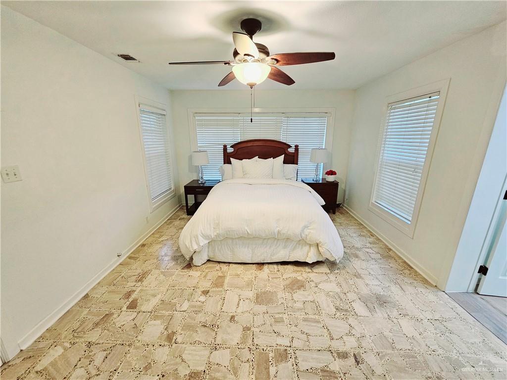 Photo 10 of 1122 Highland Avenue