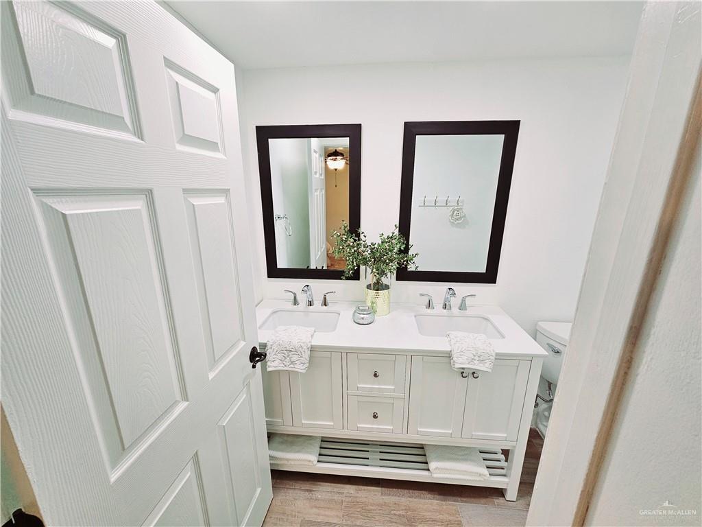 Photo 13 of 1122 Highland Avenue