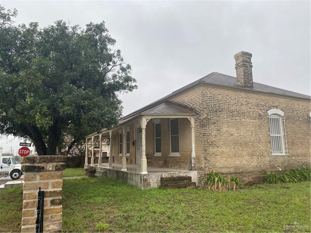 Photo 3 of 200 Corpus Street