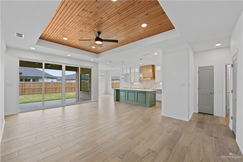 Photo 6 of 8106 49th Lane