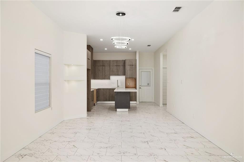 Photo 4 of 230 Longoria Drive