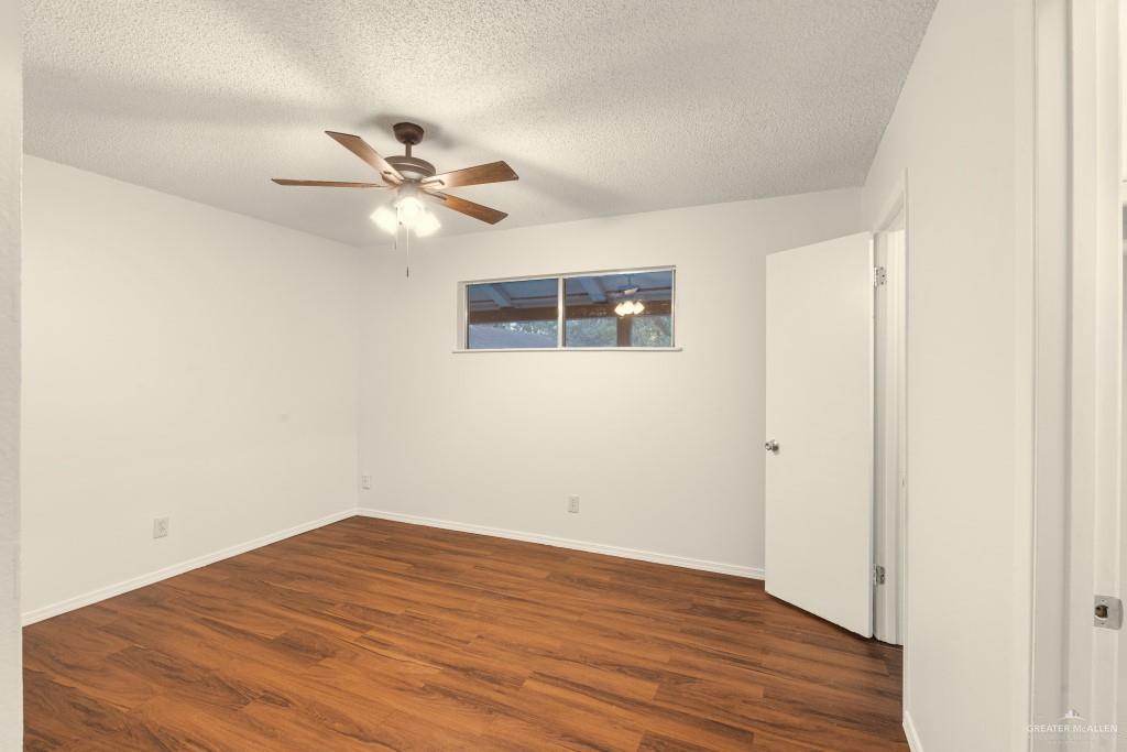 Photo 11 of 1600 Bridge Avenue #206