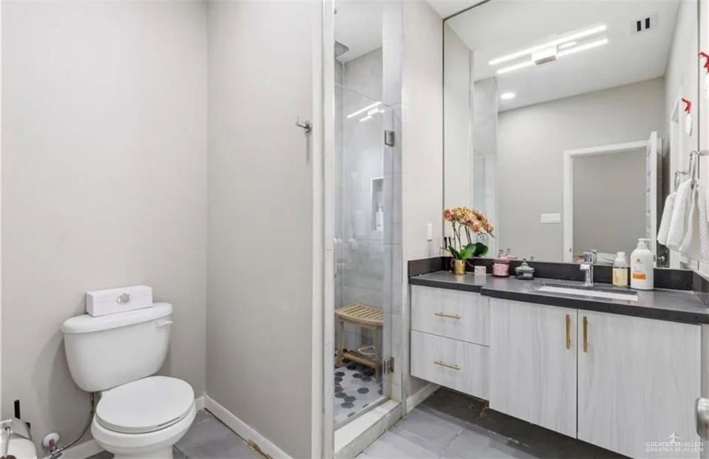 Photo 8 of 2615 Garman Street