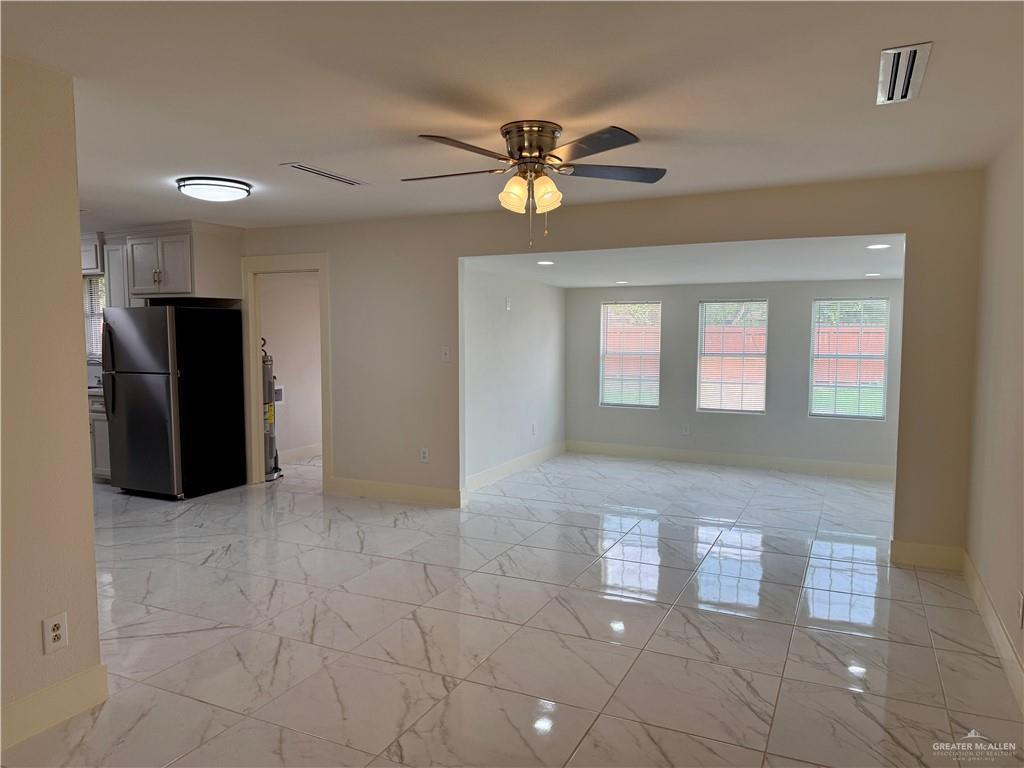 Photo 5 of 200 Camellia Avenue