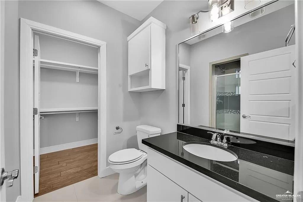 Photo 10 of 3016 L Street #1