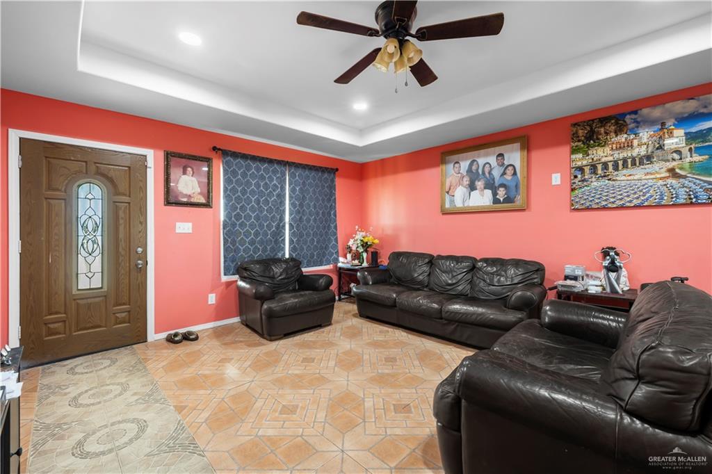 Photo 3 of 10840 Lodgepole Pine Drive